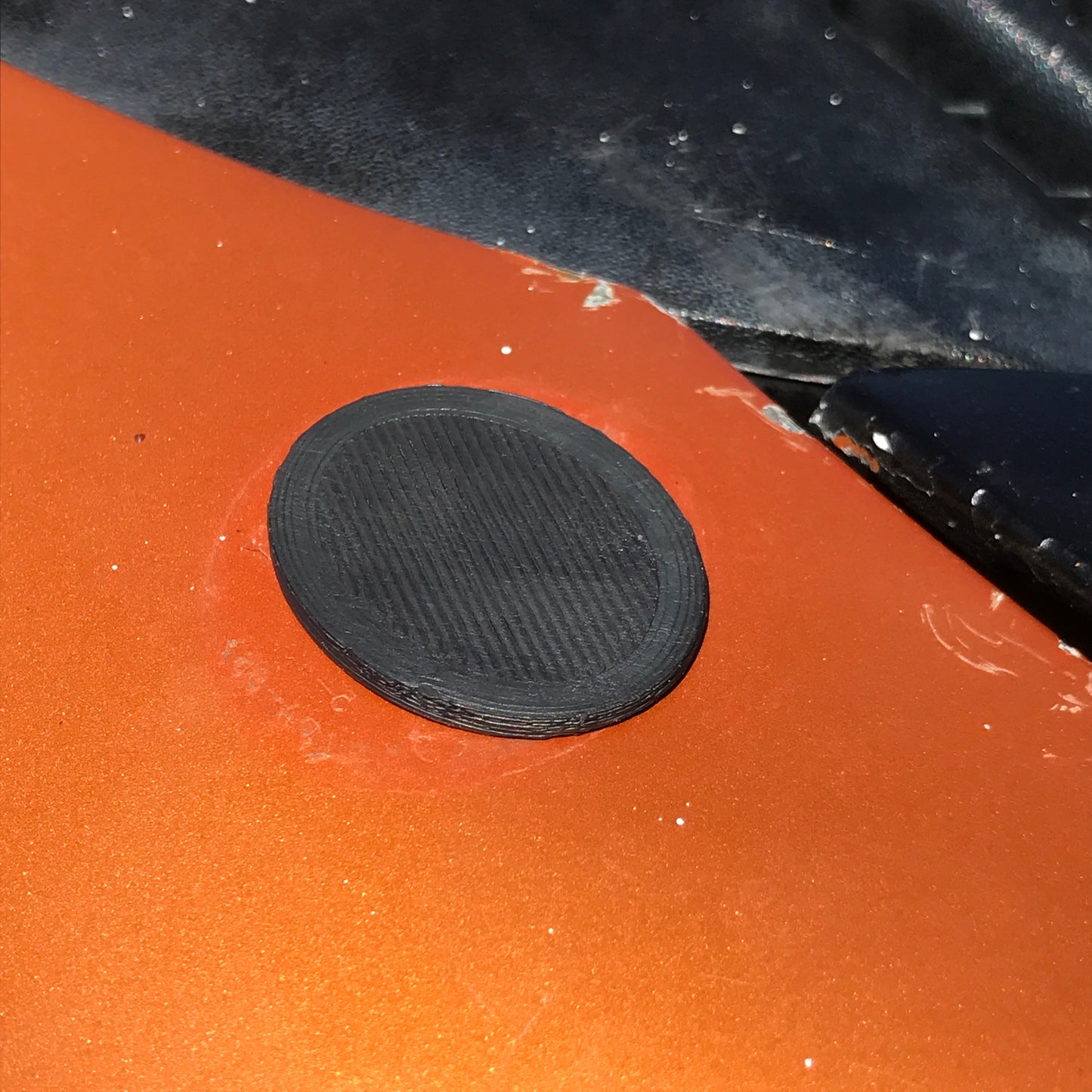 Antenna delete cover for 2000-2005 Neon SRT4 antenna plug