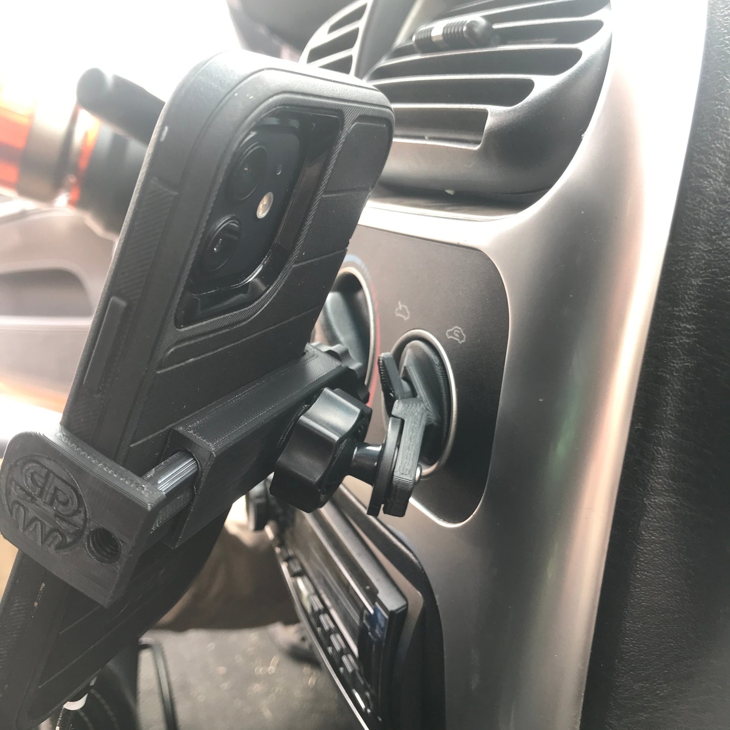 Custom phone mount for 2000-2005 Neon SRT4 functional air circulation knob