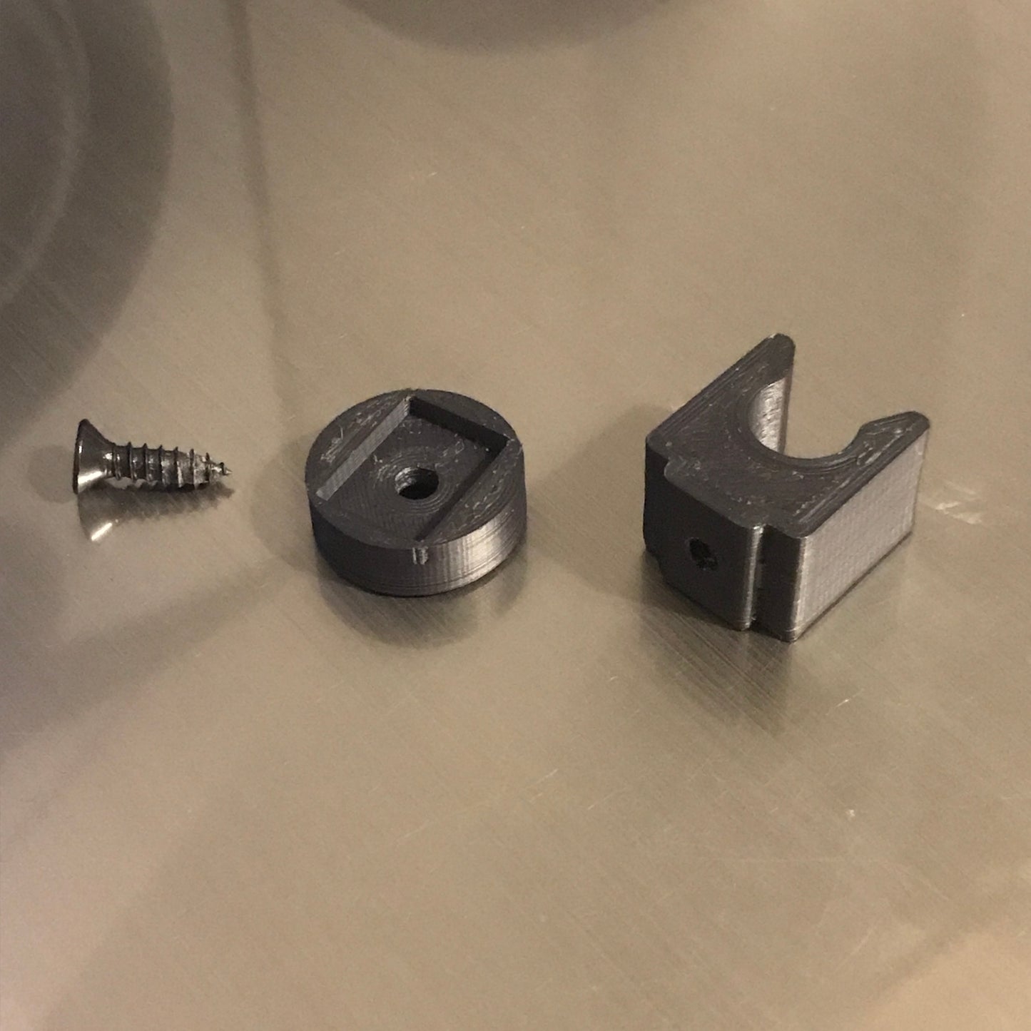 Upgraded Hood prop clip for 2000-2005 Neon SRT4