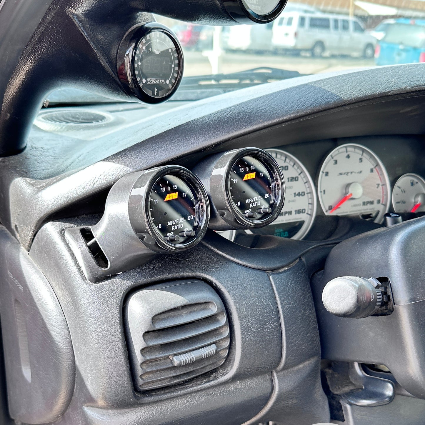 Dual X Series gauge pod mount for 2000-2005 Neon SRT4 functional defrost vent