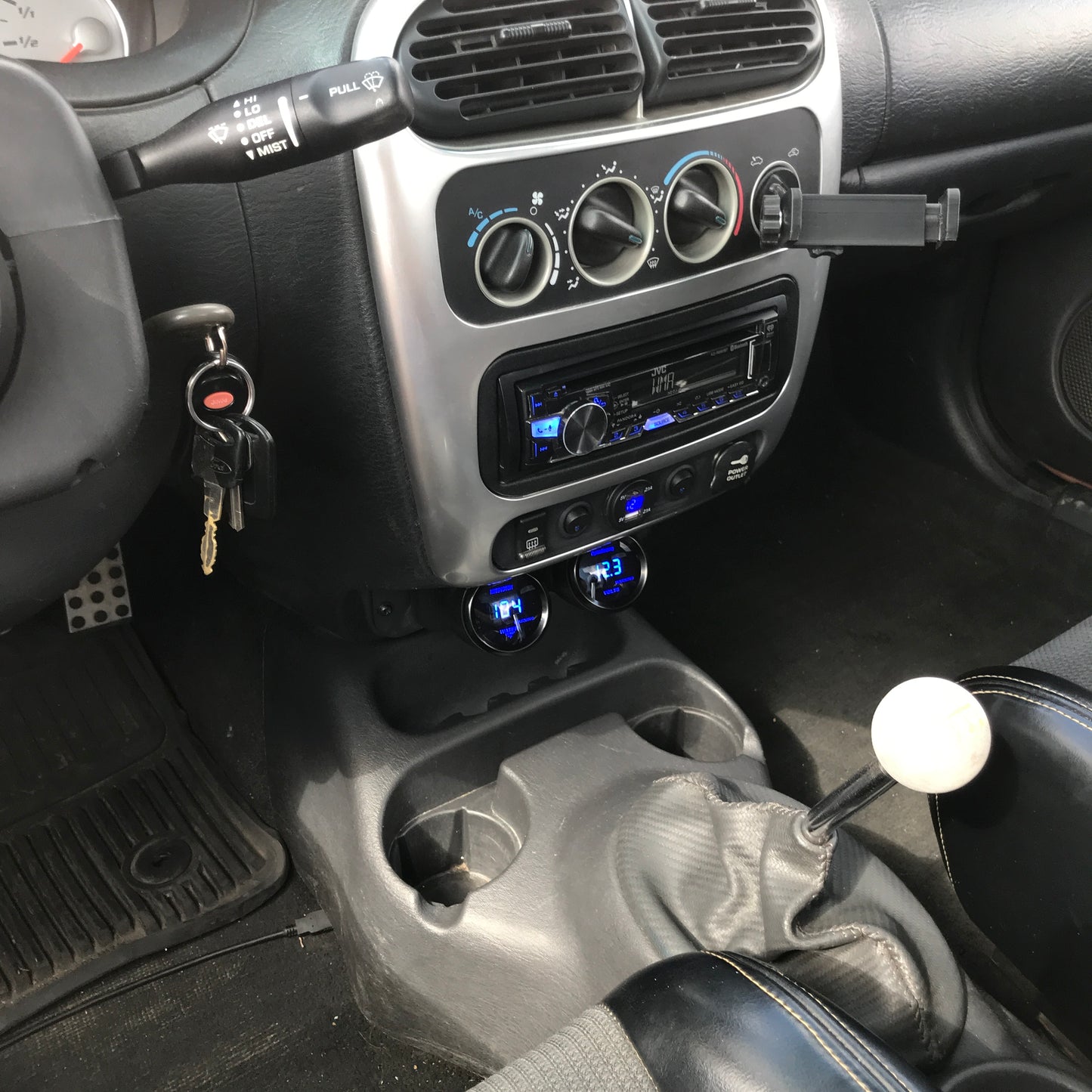 Dual gauge pod for 2000-2005 Neon SRT4 replaces lower cd changer