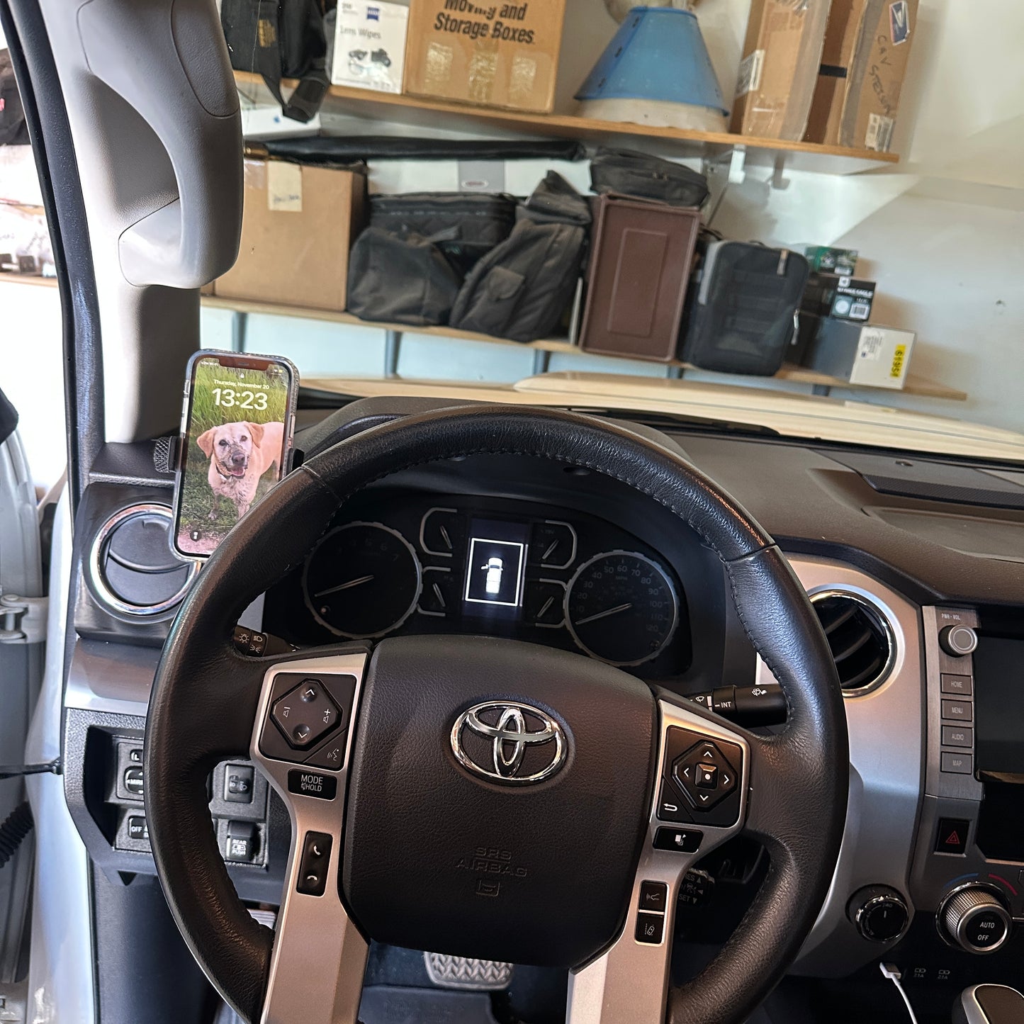 Custom ball mount for 2014-2021 Toyota Tundra vent bezel 17mm