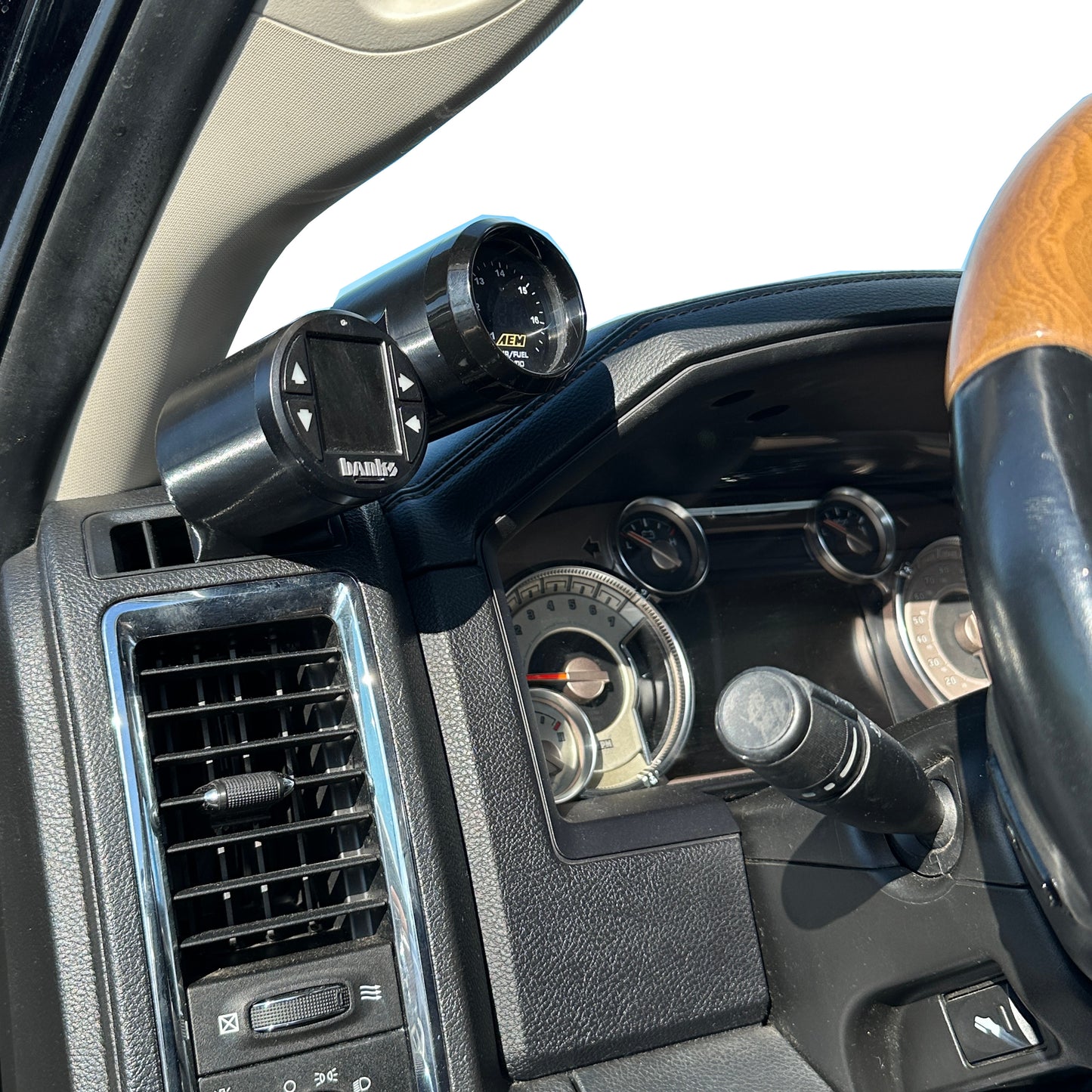Dual gauge pod mount for 2010-2018 Ram defrost vent 52mm
