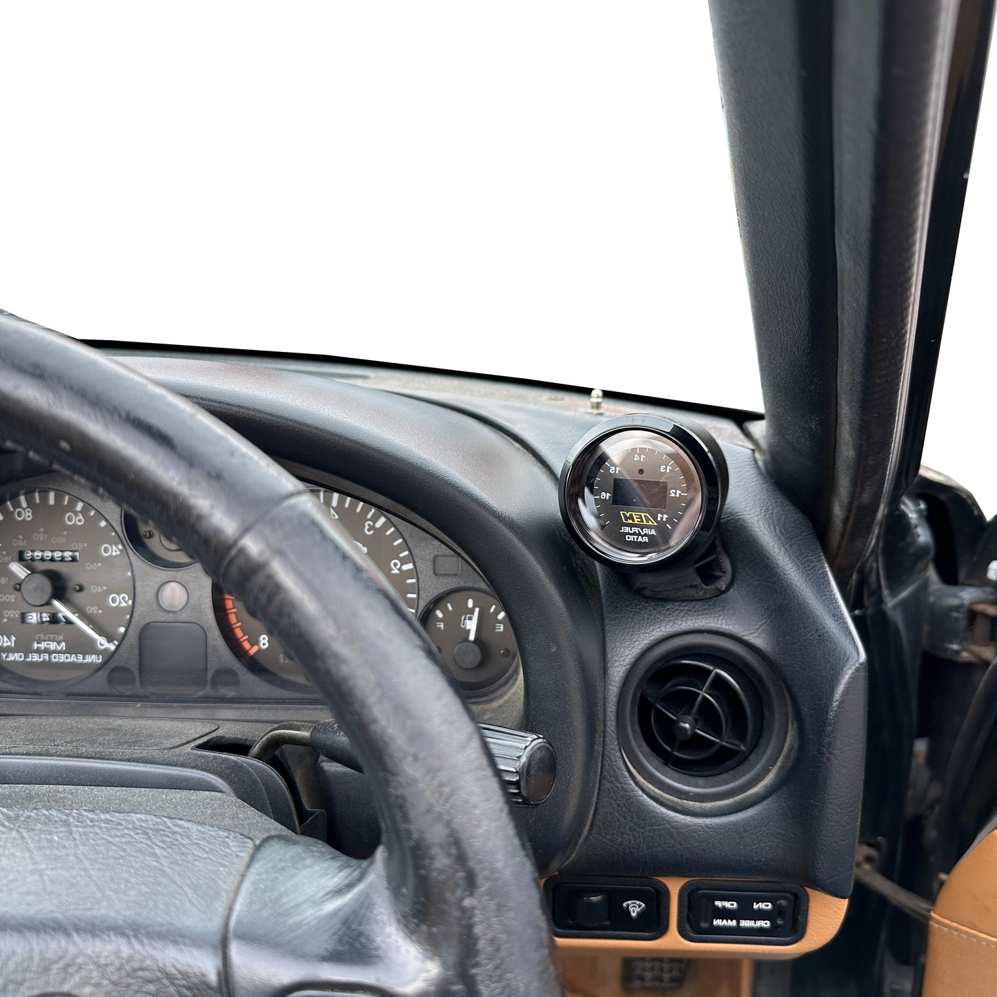 Single gauge pod mount for 1994-1997 Miata NA MX5 functional defrost vent