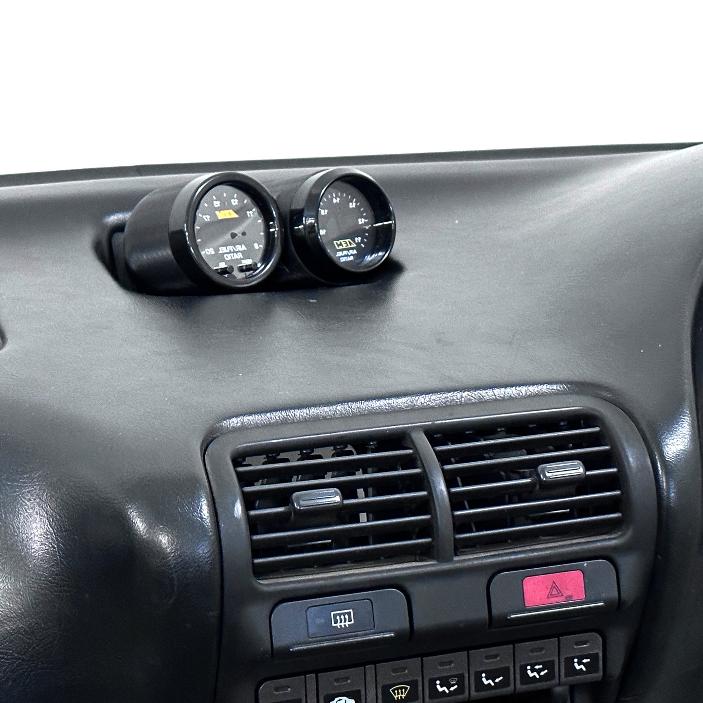 Dual gauge pod mount for 1994-2001 Integra DC2 replaces factory clock