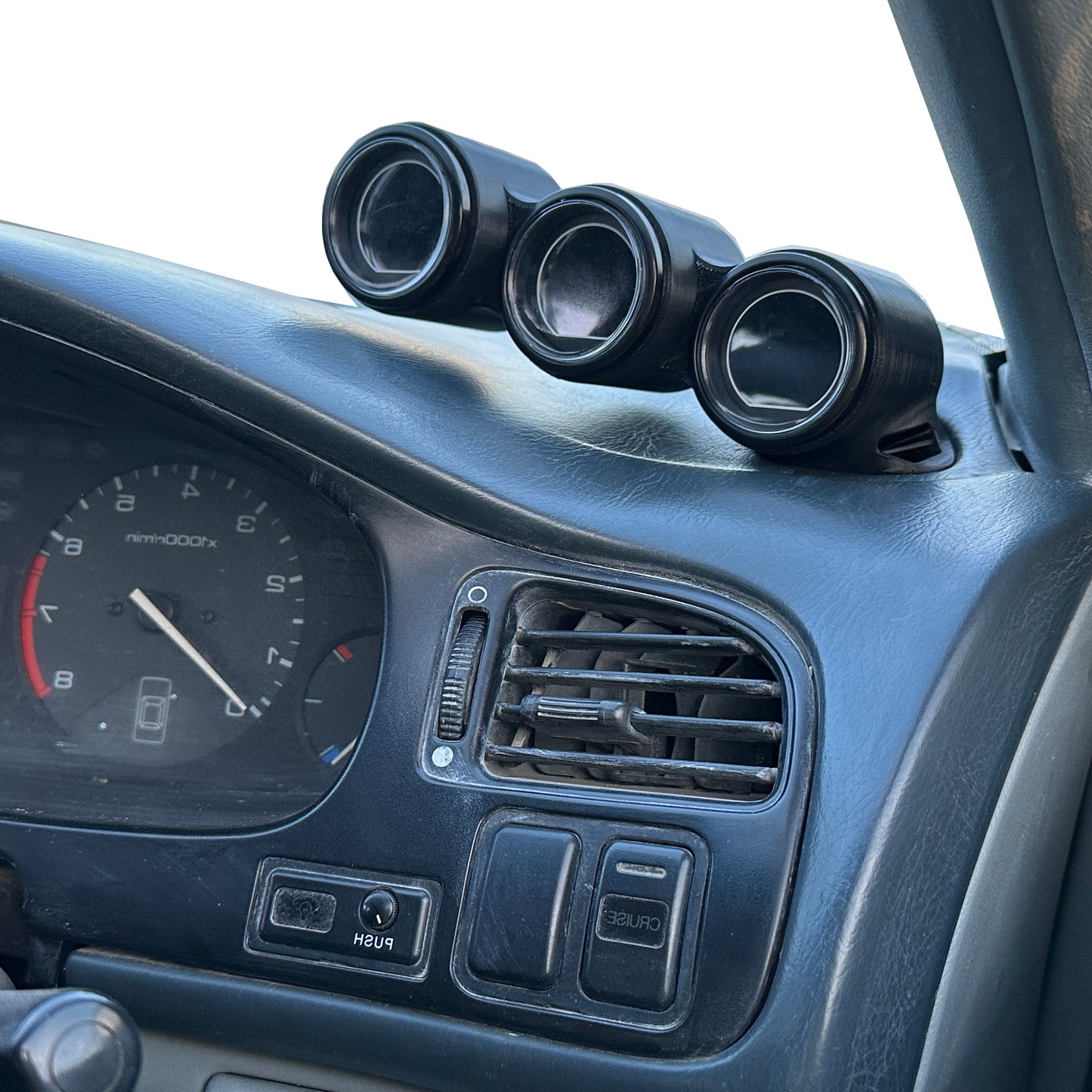 Triple gauge pod mount for 1994-1997 Accord functional defrost vent