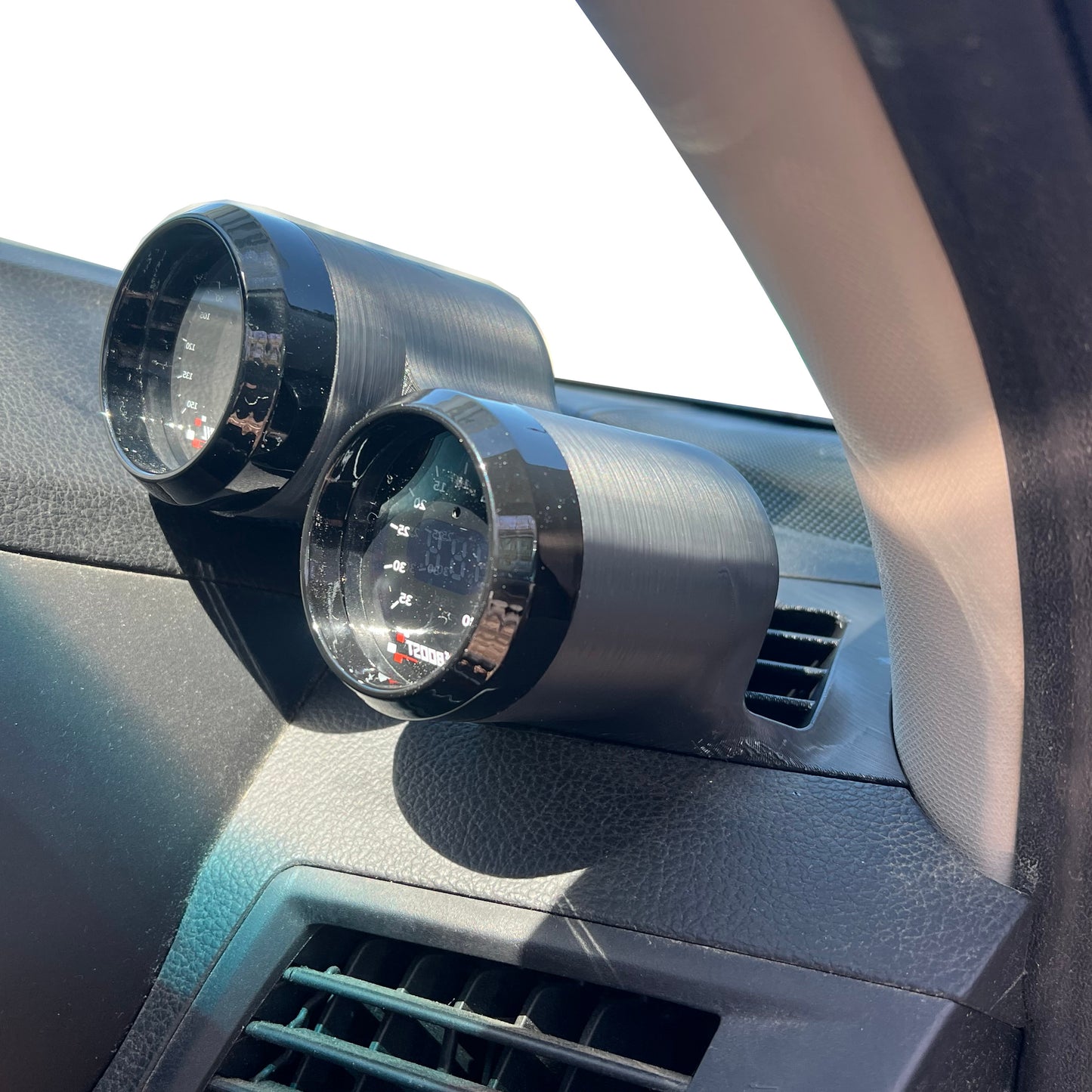 Dual gauge pod mount for 2010-2014 Legacy Outback functional defrost