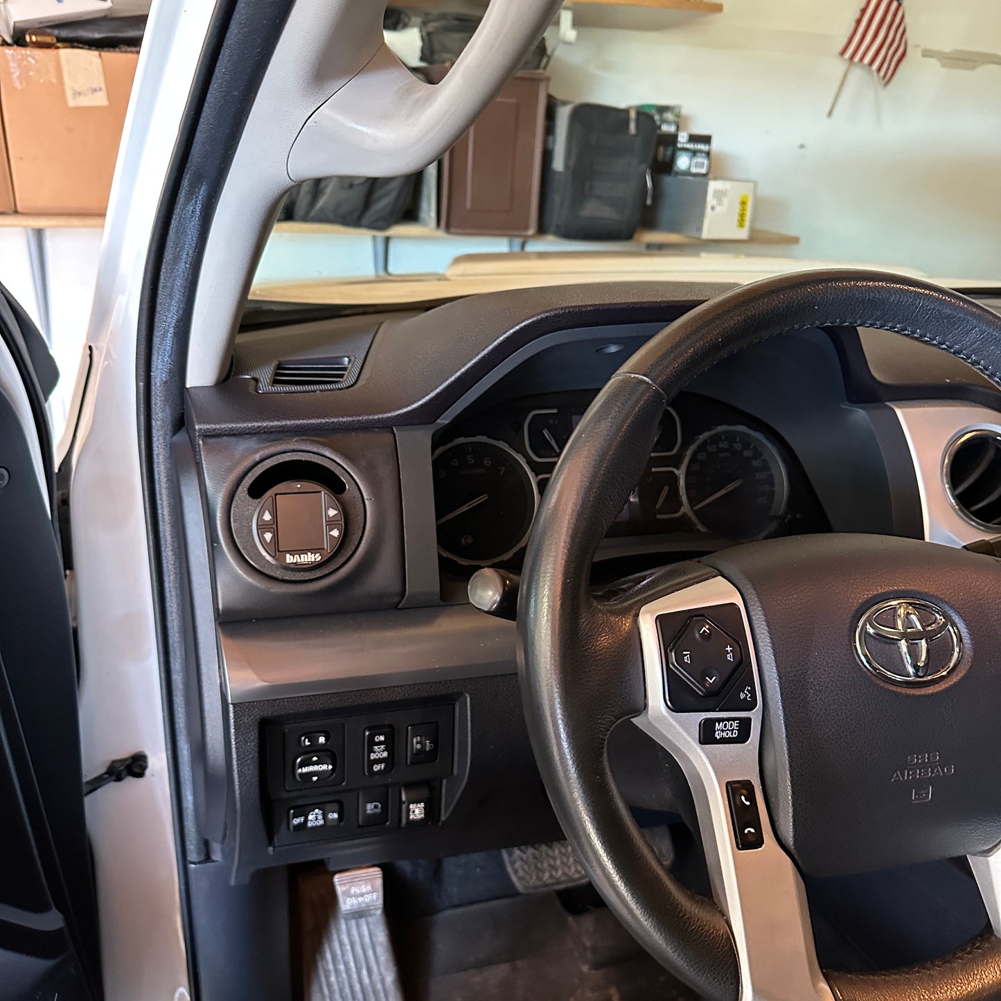 Single Gauge pod mount for 2014-2021 Tundra climate vent