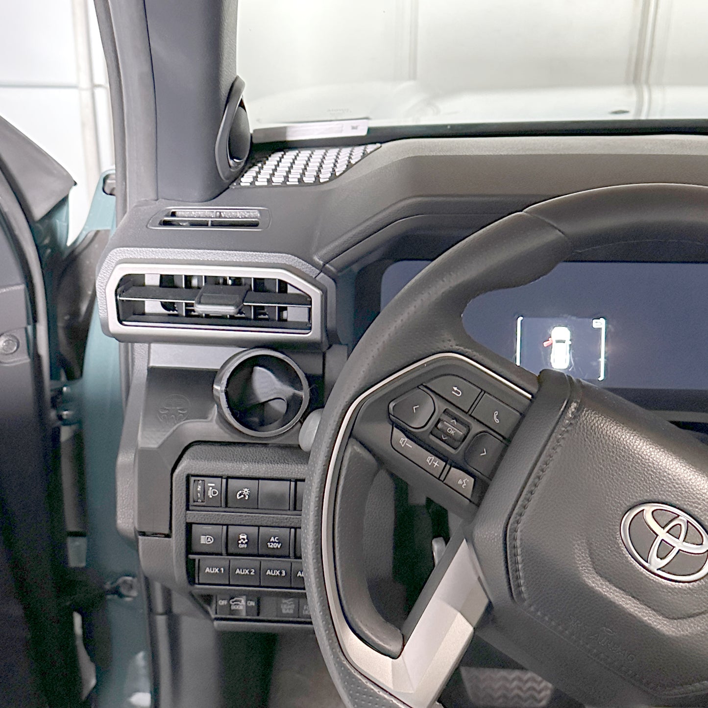 Single Gauge pod mount for 2025-2030 Toyota 4Runner driver panel