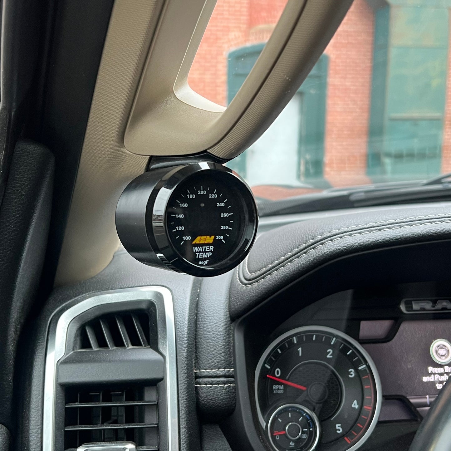 Single gauge pod for 2019-2025 Ram 2500 & 3500 grab handle cap bolt on