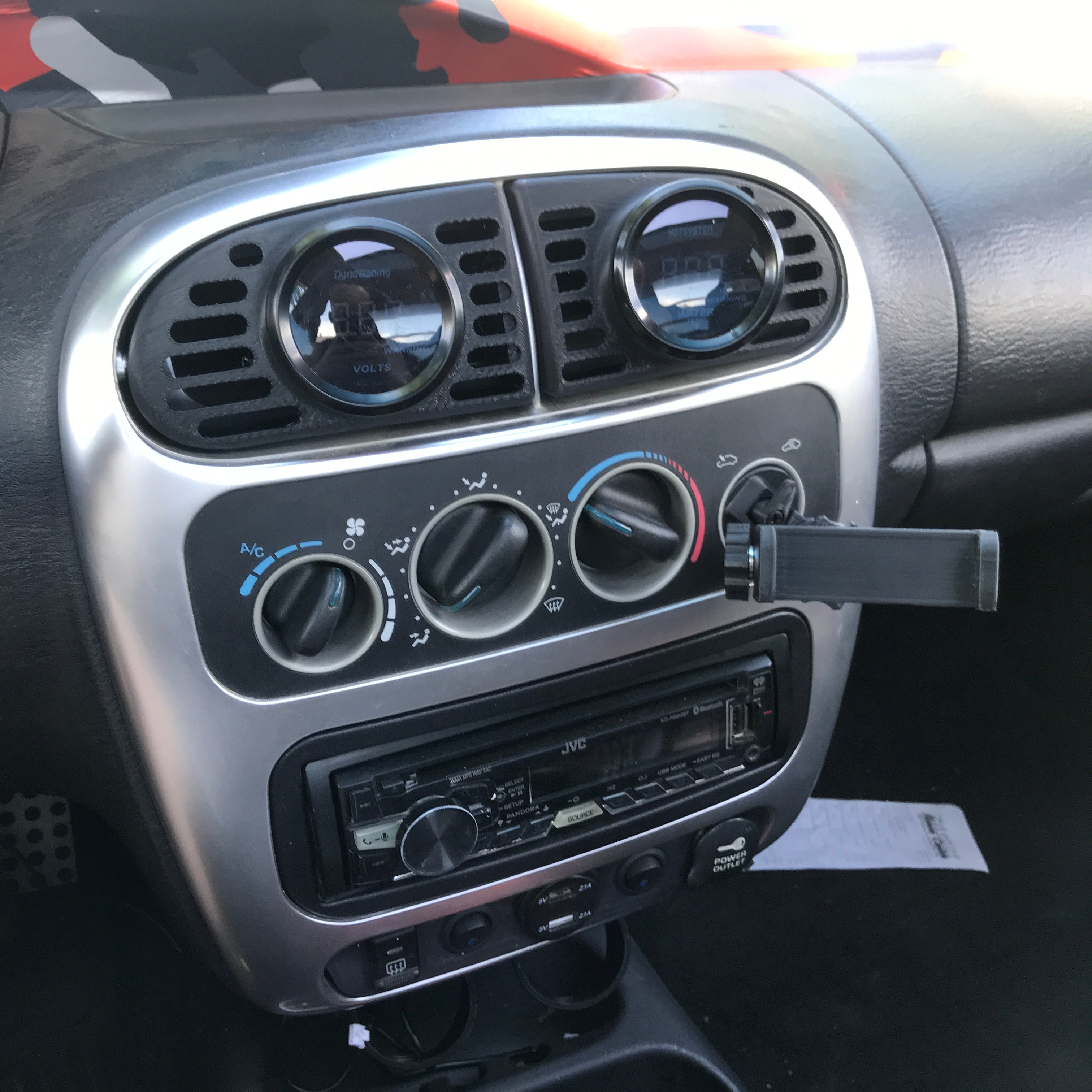 Single Gauge Pod Mount For 2000-2005 Neon SRT4 – Fits Defrost Vent – Black Plastic