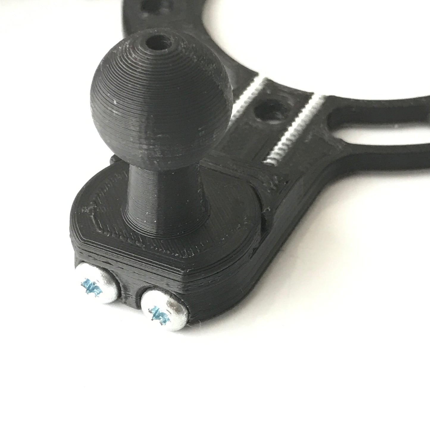 PHONE MOUNT FOR RACING STEERING WHEEL UNIVERSAL 6-BOLT 3D PRINTED CLAMP