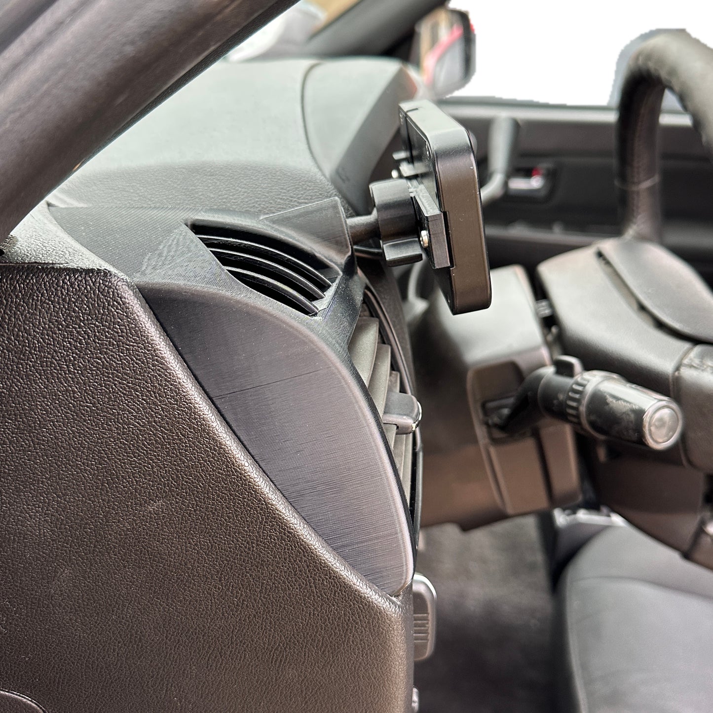 Custom Auxbeam mount for 2004-2012 Colorado Canyon 8 or 6 Gang vent cover