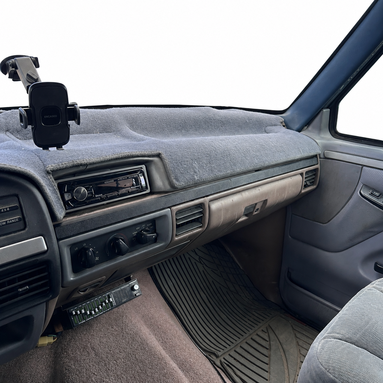 Long passenger dash trim for 1992-1996 F150 F250 F350 Bronco (assembly required)